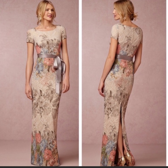 Adrianna Papell Dresses & Skirts - Adrianna Papell Floral-Print Column Gown